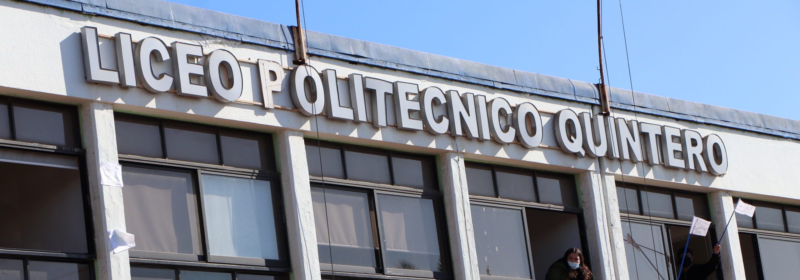Estudiantes del Liceo Politécnico denunciaron malestares físicos durante la jornada matutina
