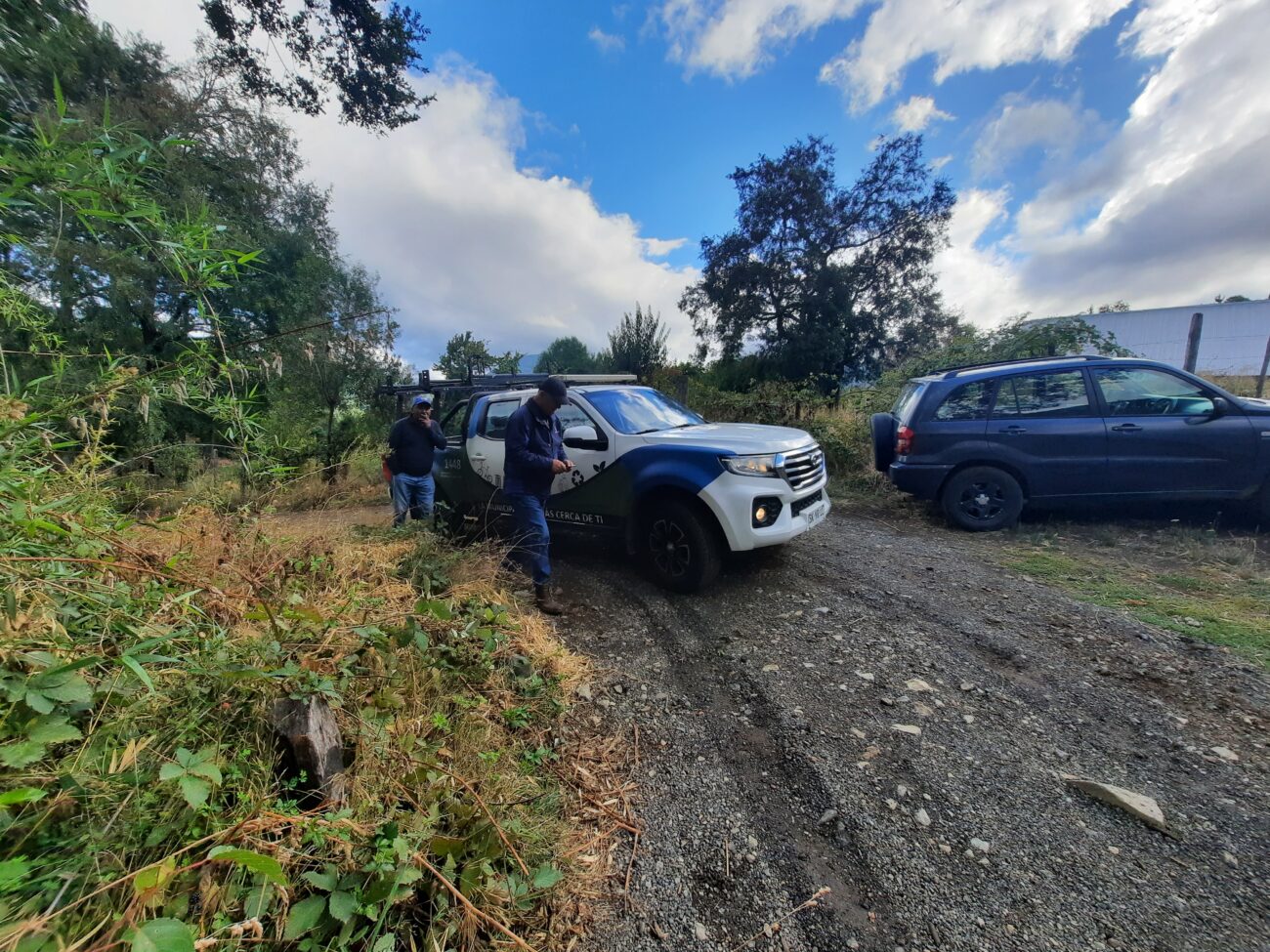 MUNICIPALIDAD DE PUCÓN CONTINÚA MEJORANDO LOS CAMINOS RURALES DE LA COMUNA LACUSTRE – Website de la Municipalidad de Pucón