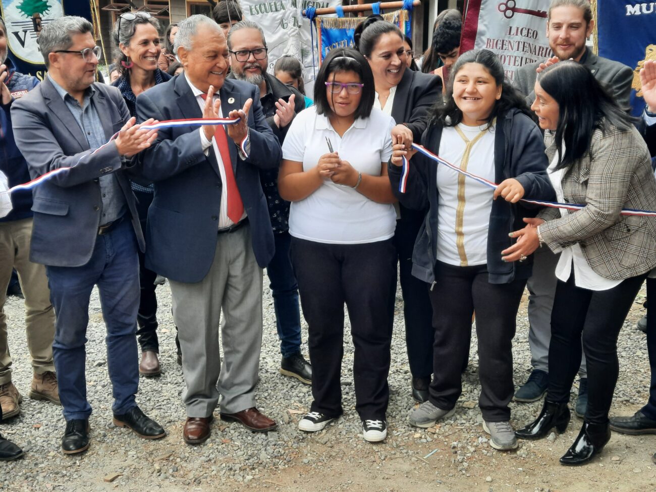 MUNICIPALIDAD DE PUCÓN INAUGURA EL AÑO ESCOLAR 2024 Y LA NUEVA ESCUELA ESPECIAL LIWEN  – Website de la Municipalidad de Pucón