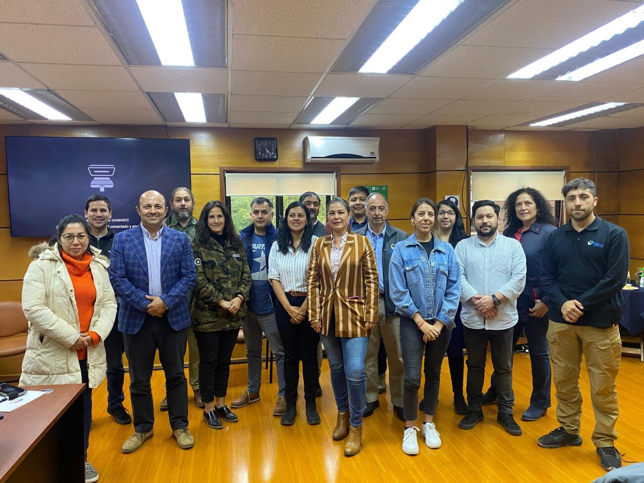 TRES MUNICIPIOS DE LA ZONA LACUSTRE SE REUNEN EN PUCÓN PARA IMPULSAR UN PLAN DE REACTIVACIÓN ECONÓMICA – Website de la Municipalidad de Pucón